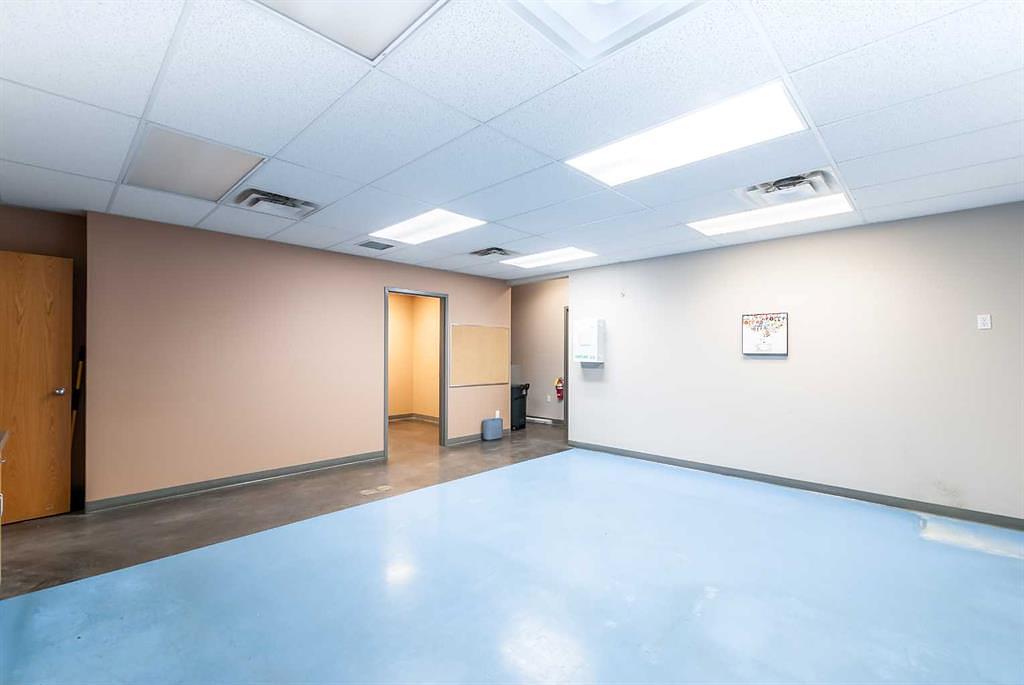 662 16 Street Southwest, Medicine Hat, AB