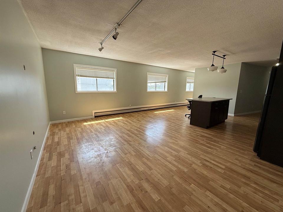 B - 45897 Railway Avenue, Chilliwack, BC