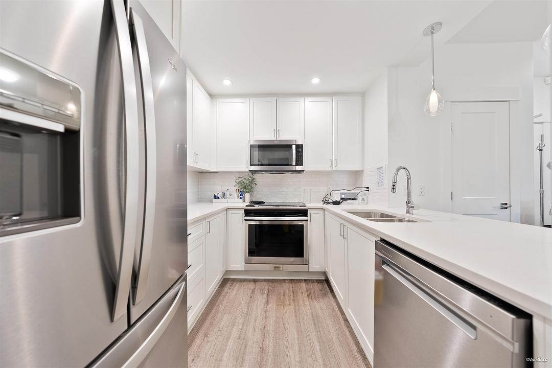 3150 - 2180 Kelly Avenue, Port Coquitlam, BC