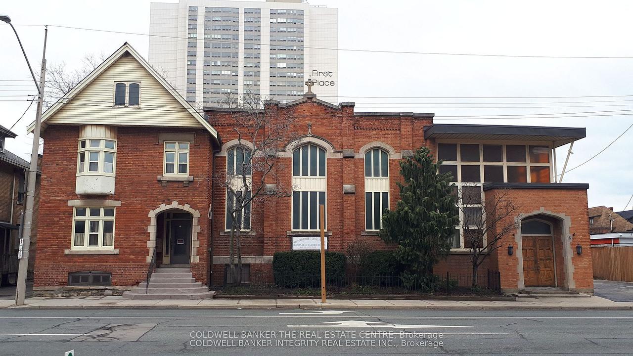18 Victoria Avenue South, Hamilton, ON