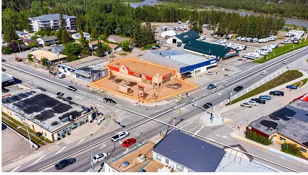 101 Centre Street North, Sundre, AB