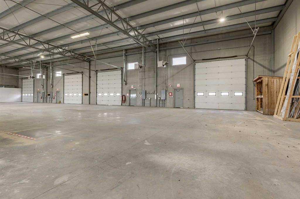 4-565 41 Street North, Lethbridge, AB