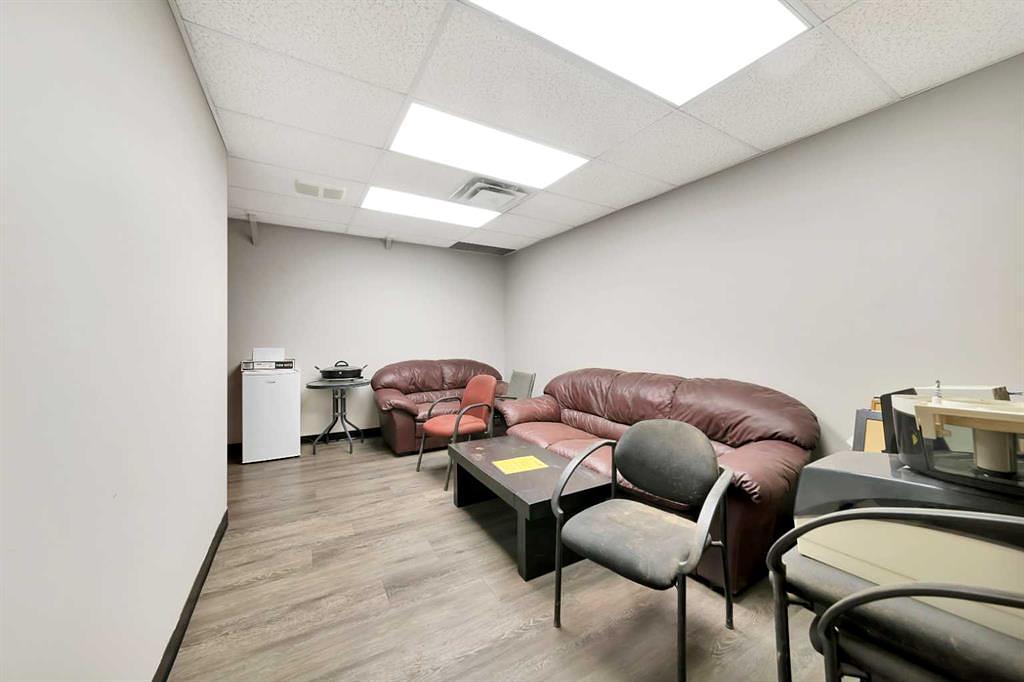 3 Production Avenue, Blackfoot, AB