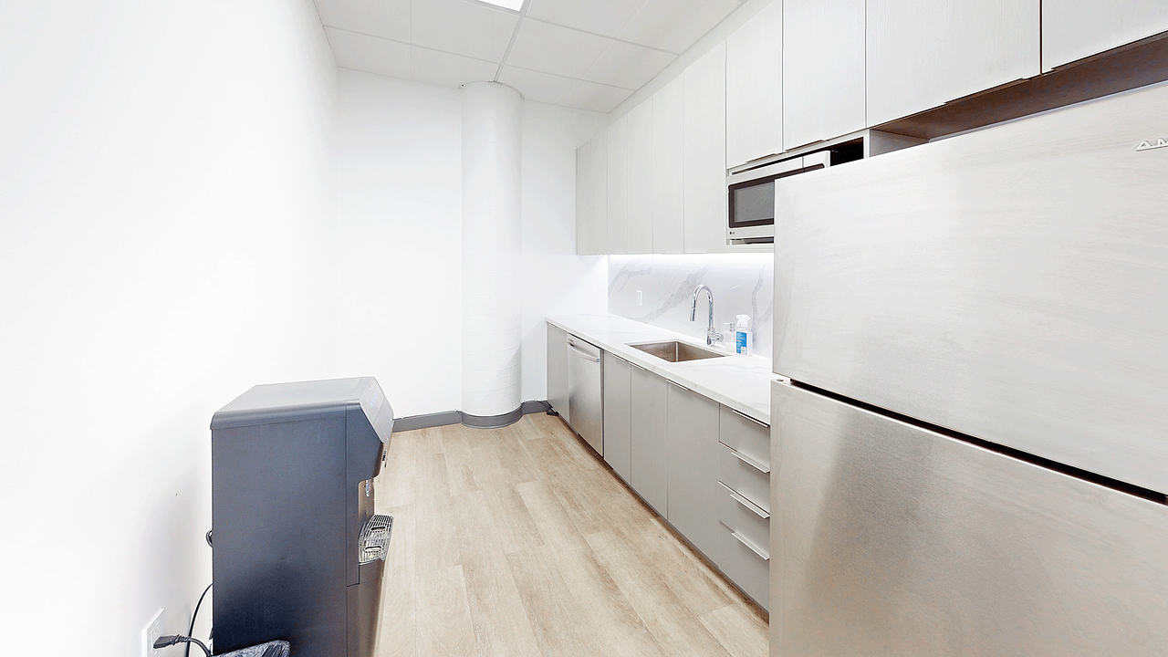 675 - 1199 West Pender Street, Vancouver, BC