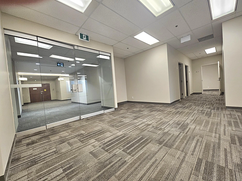 77 City Centre Drive, Mississauga, ON