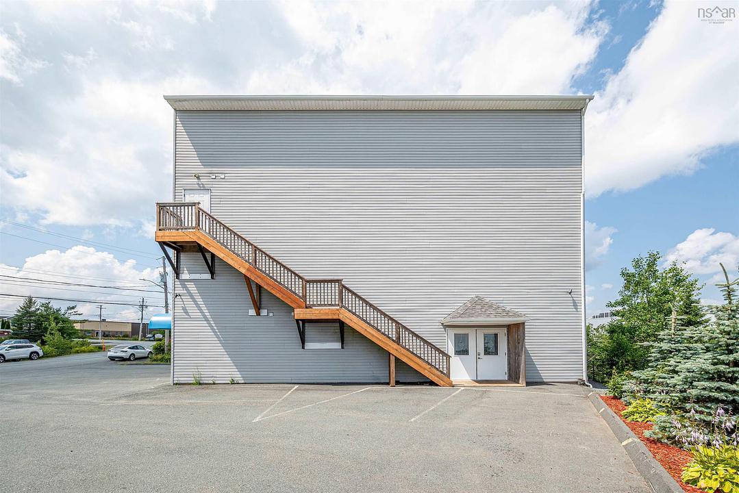 59 McQuade Lake Crescent, Halifax, NS