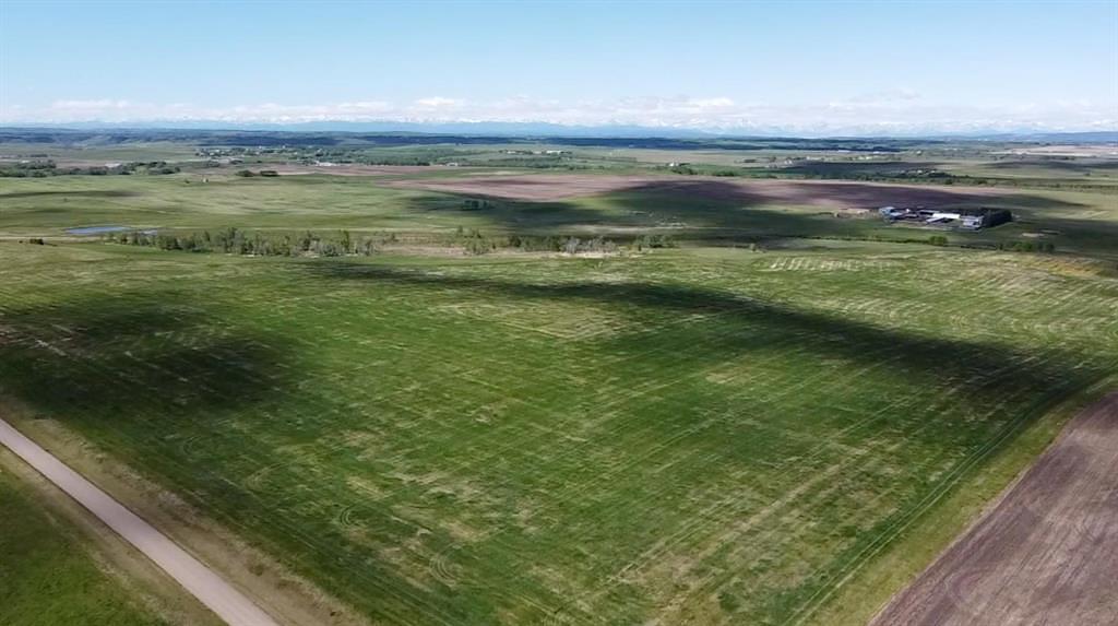 W-5,R-3,T-27,S-22, NW,SW - Lochend Road, Rocky View County, AB