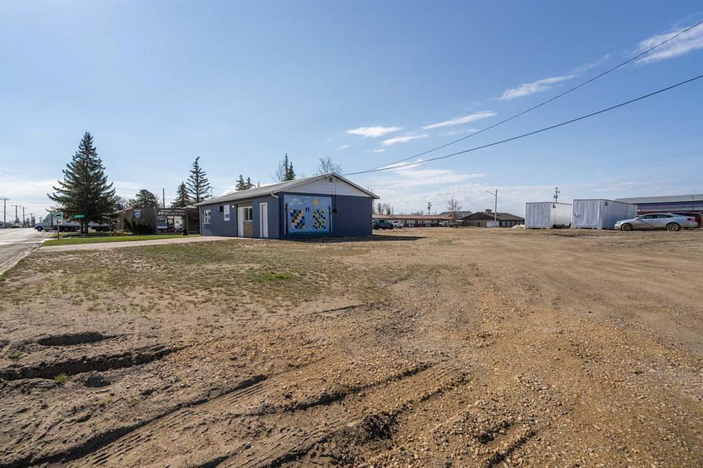 5038 49 Street, Daysland, AB