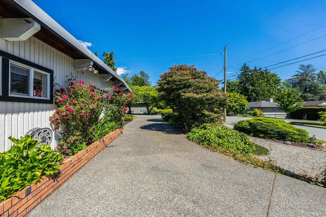 529 Appian Way, Coquitlam, BC