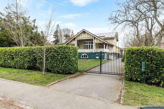 2130 Central Avenue, Victoria, BC