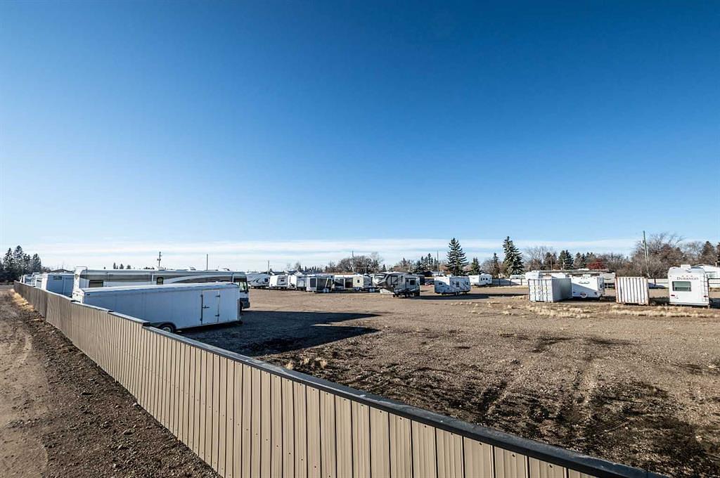 4204 50 Avenue, Stettler, AB