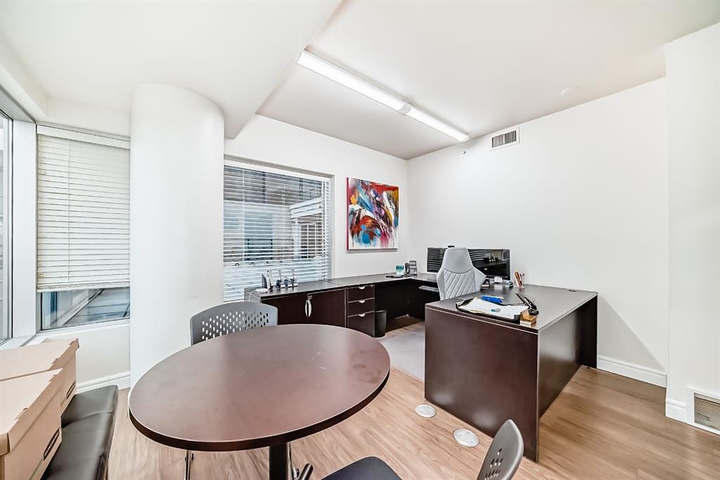 503 - 922 5 Avenue Southwest, Calgary, AB