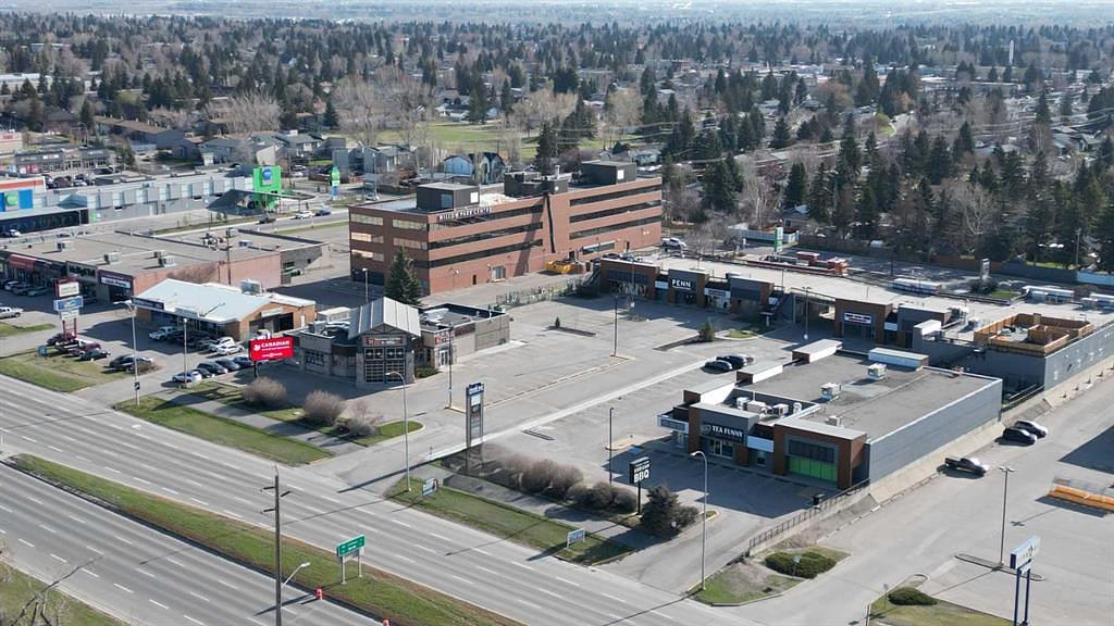 10408 D - 10440 Macleod Trail Southeast, Calgary, AB