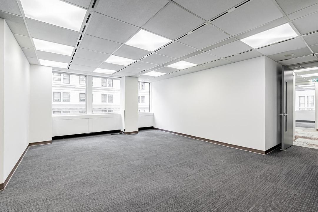 500 - 4 King Street West, Toronto, ON