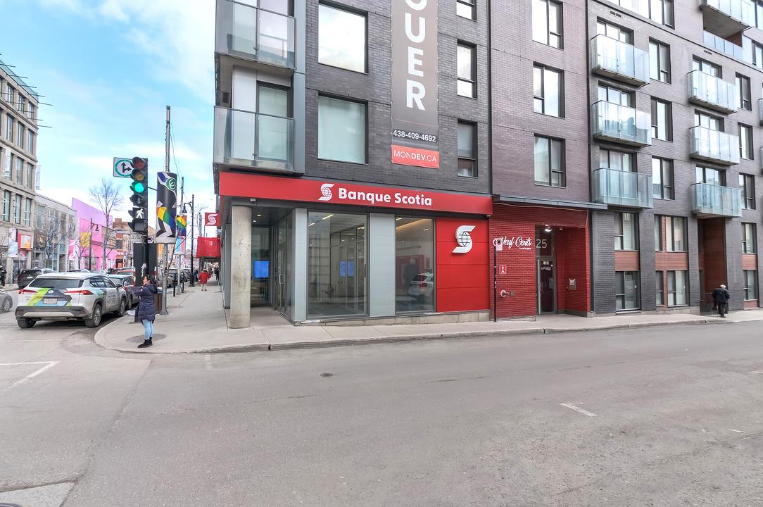 900 Rue Sainte-Catherine Est, Montréal, QC