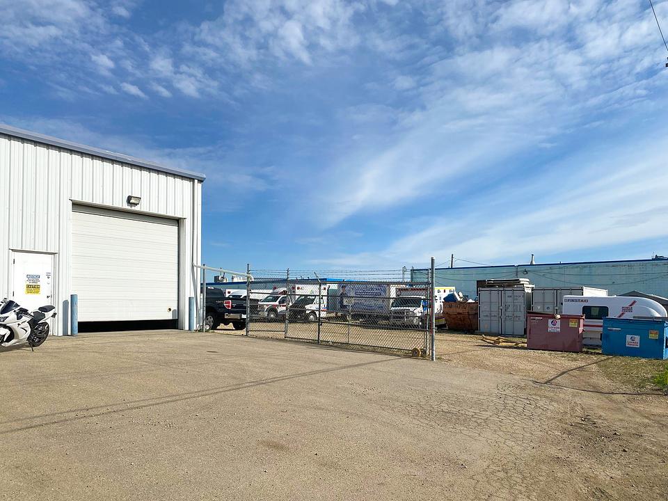 Industrial/Office Warehouse - Jessop Avenue, Saskatoon, SK