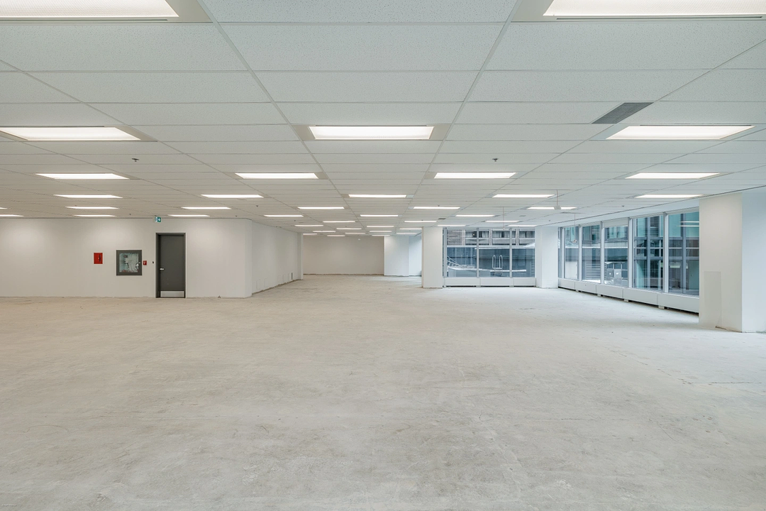400 - 1600-100 Queen Street, Ottawa, ON