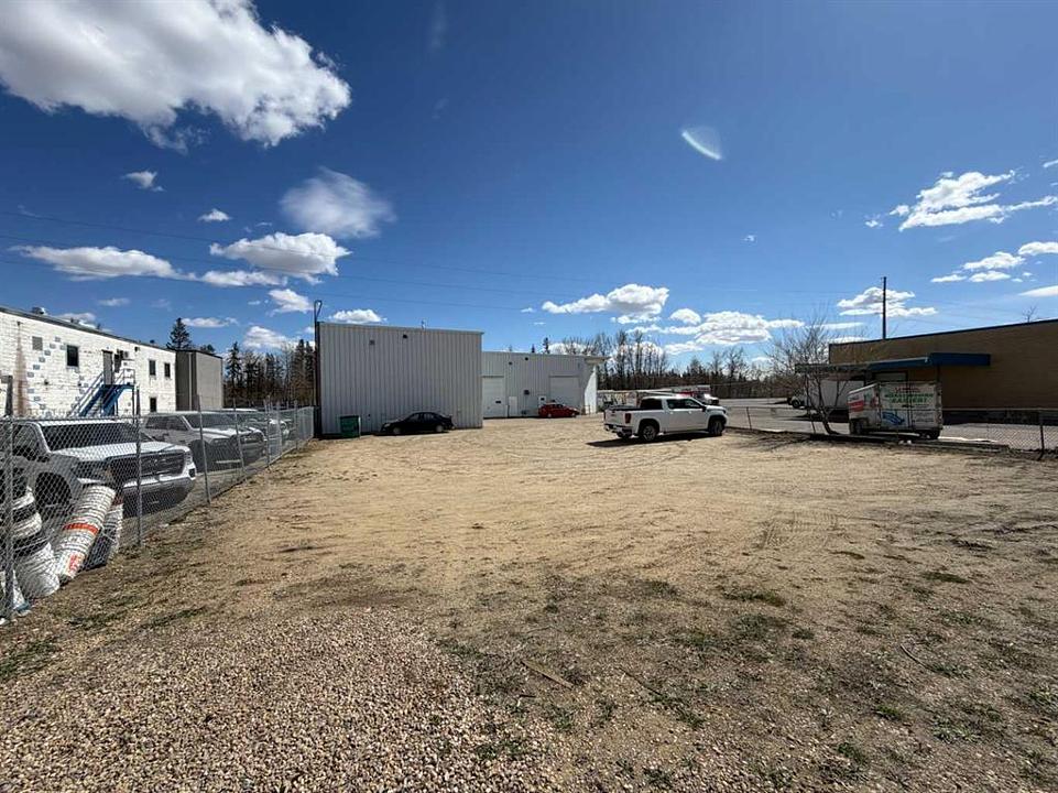 2 & 3 - 4768 Riverside Drive, Red Deer, AB