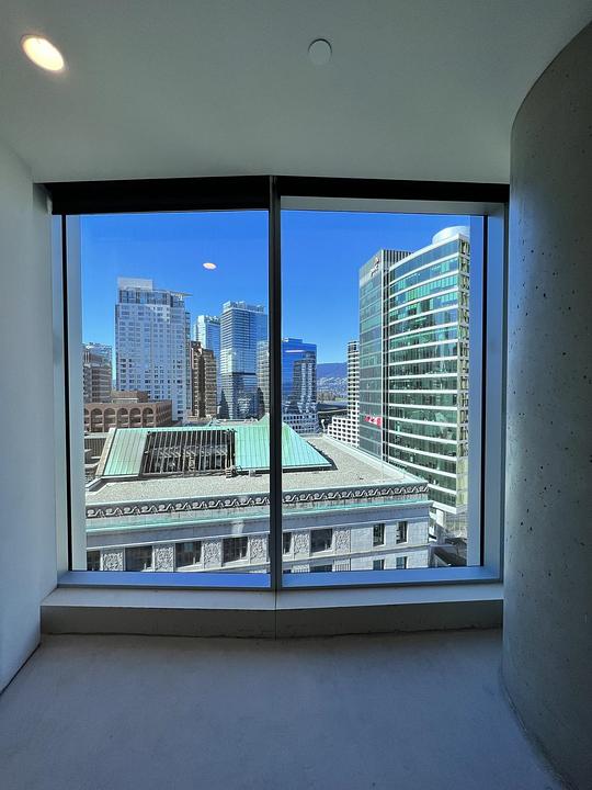 1370 - 320 Granville Street, Vancouver, BC