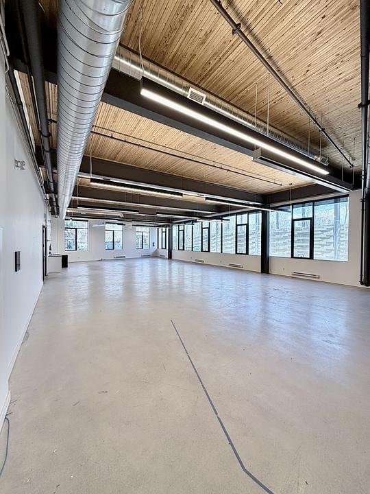 100 - 35 Golden Avenue, Toronto, ON
