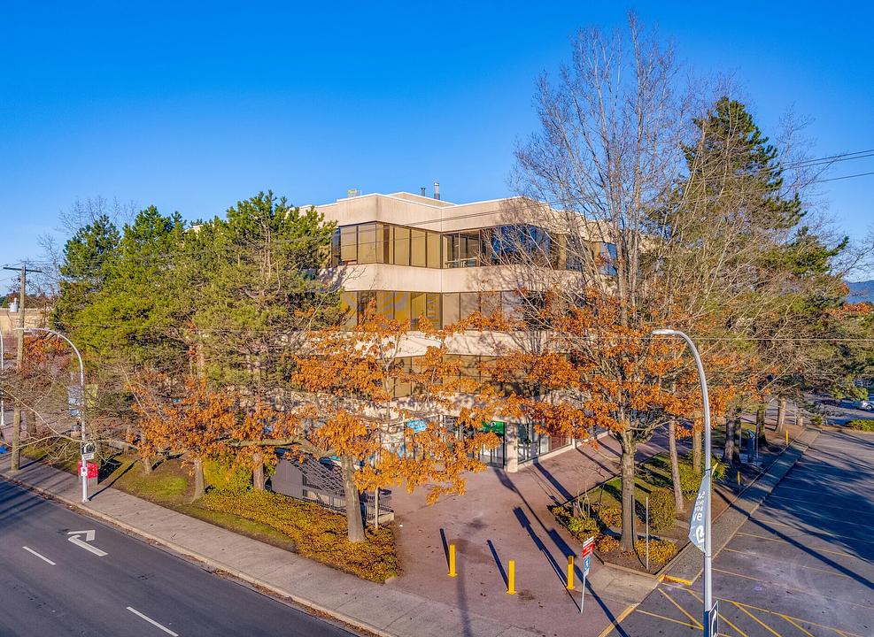 308 - 15225 104 Ave, Surrey, BC