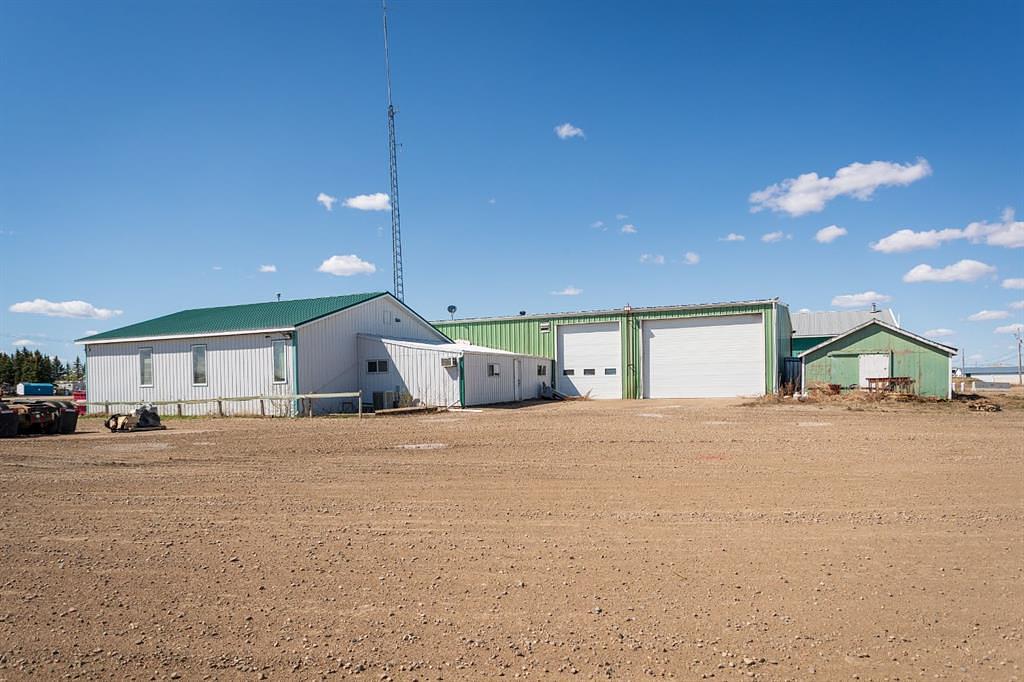 310 Williams Drive, Neilburg, SK