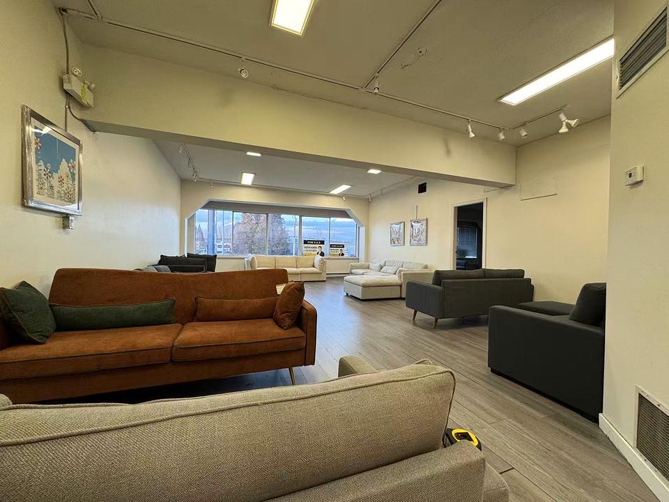 250 - 12560 Bridgeport Rd, Richmond, BC