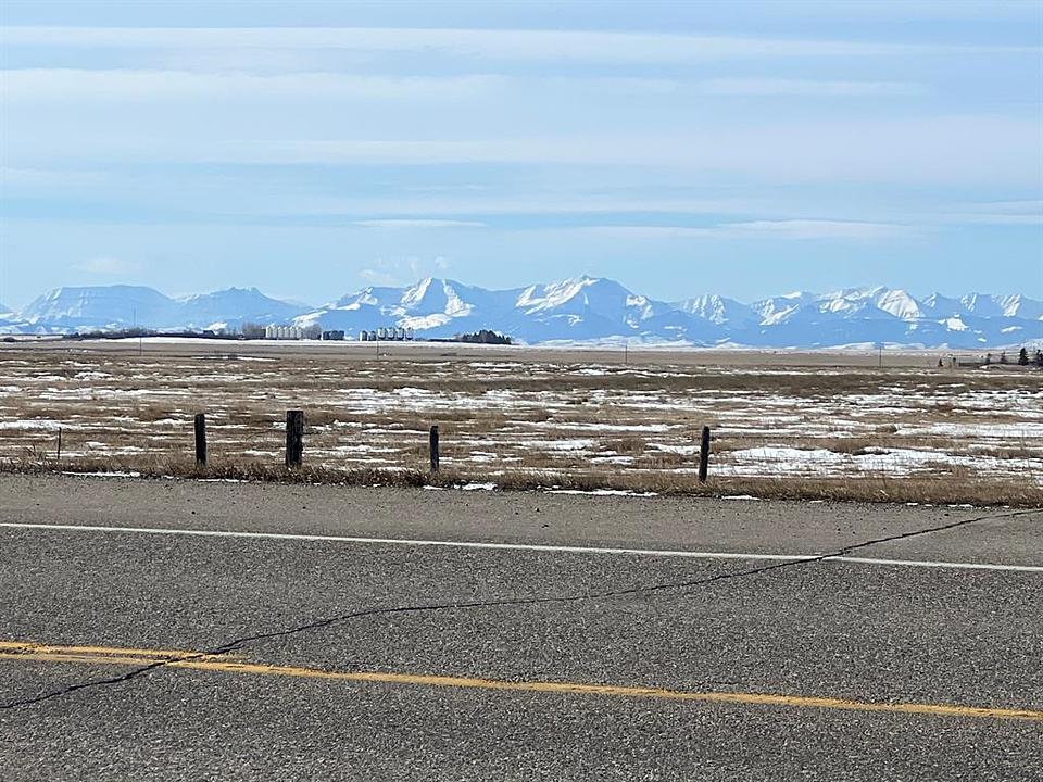 Hwy 23, Rural Foothills County, AB