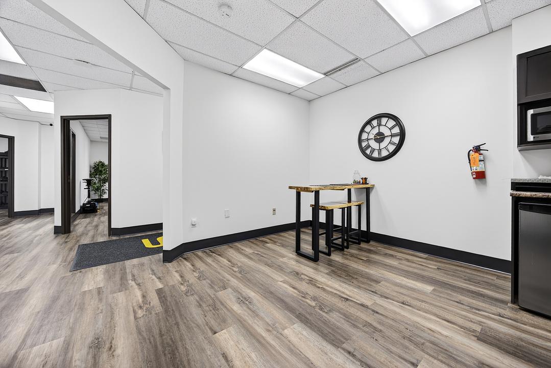 107 - 811 Manning Road Northeast, Calgary, AB