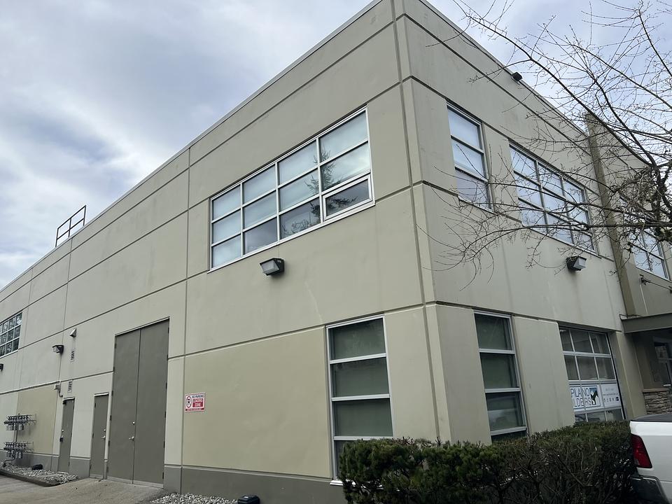 212 - 2411 Dollarton Hwy, North Vancouver, BC