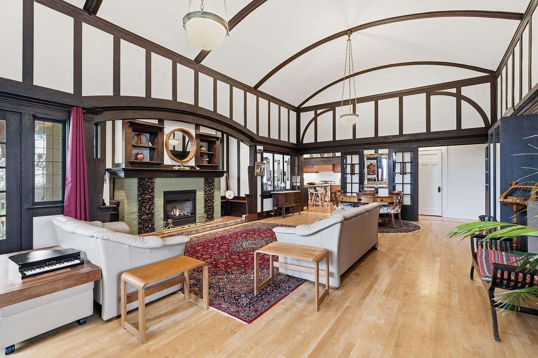 2130 Central Avenue, Victoria, BC