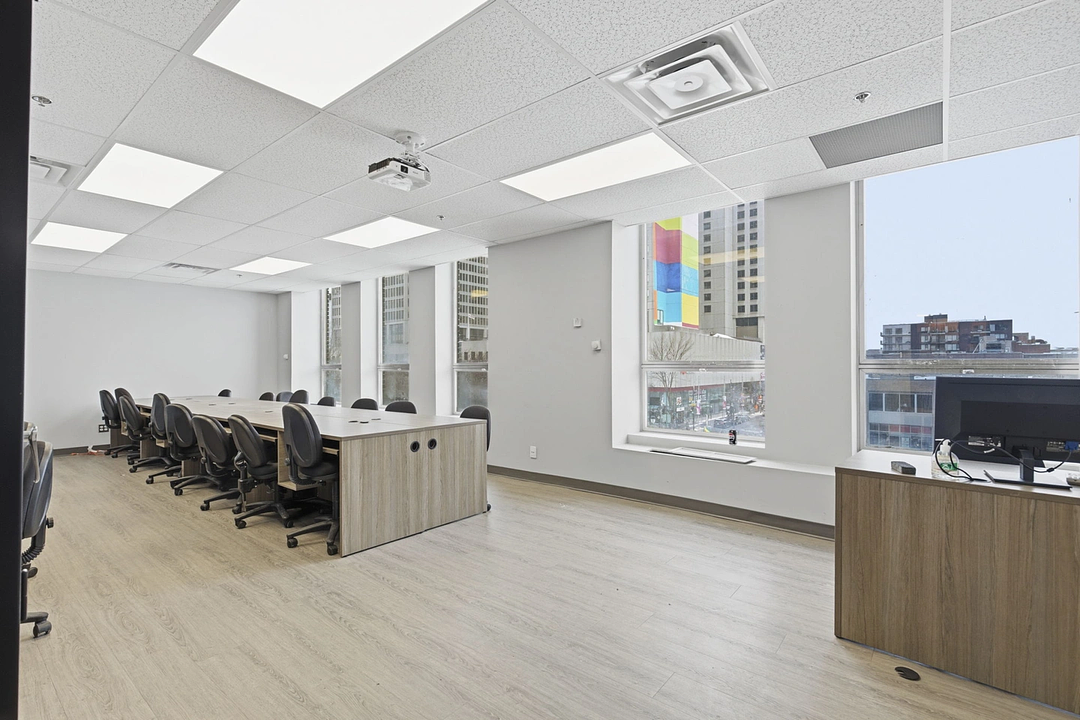300 - 1265 Rue Berri, Montréal, QC