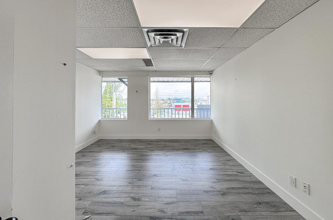 202 - 17564 56A Avenue, Surrey, BC