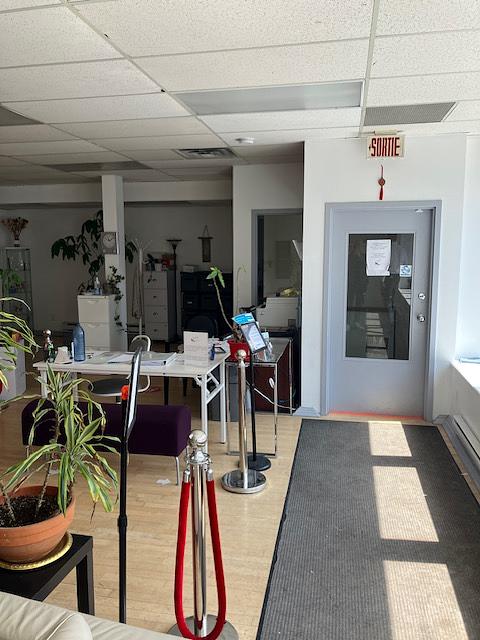 2 - 3429 Rue Notre-Dame Ouest, Montréal, QC