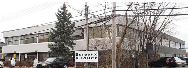 5415 Rue Paré, Mt Royal, QC