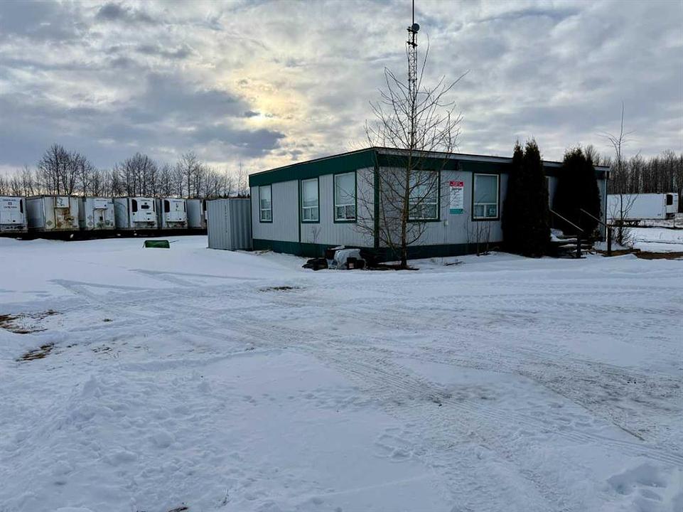 255048 Township Road 424, Ponoka County, AB