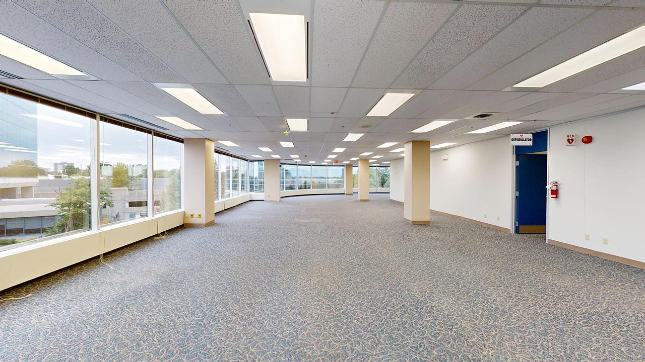 300 - 1400 Blair Towers Place, Ottawa, ON