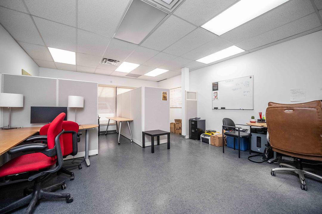 303 - 19292 60 Avenue, Surrey, BC