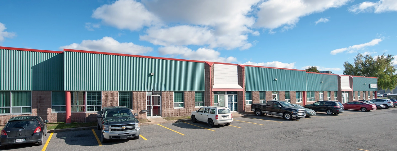 135HJ - 135 Chemin du Tremblay, Boucherville, QC
