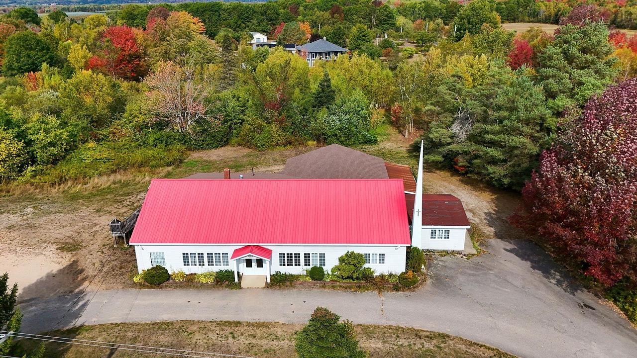 10443 Nova Scotia Trunk 1, Lawrencetown, NS