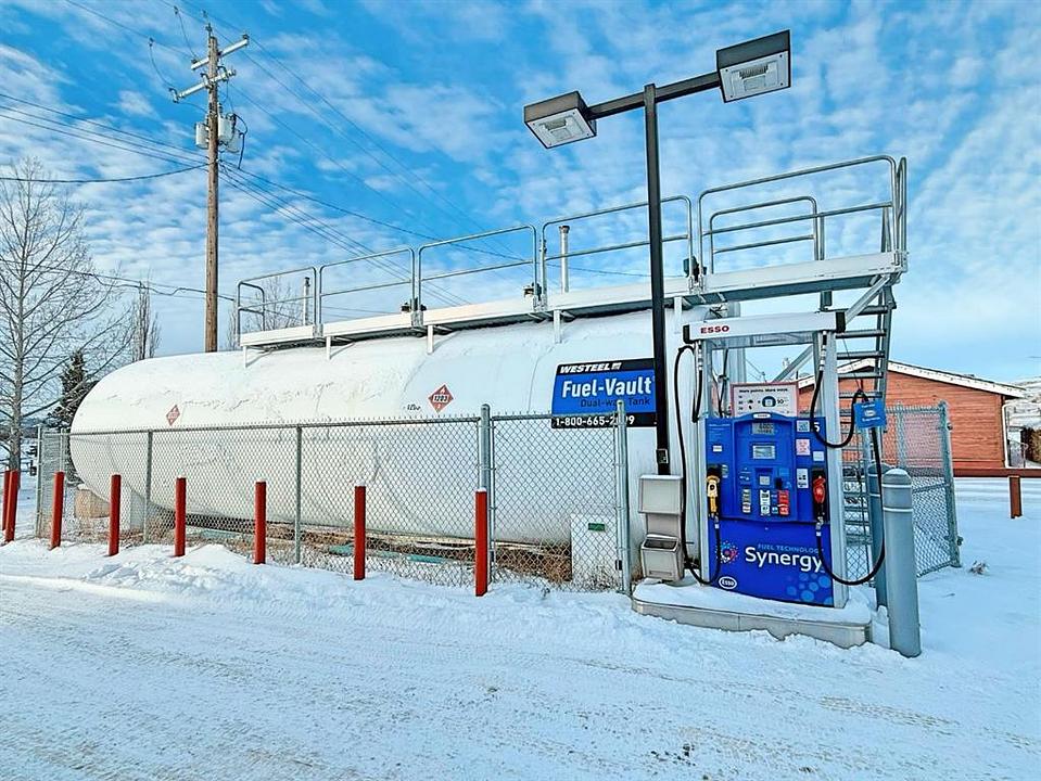 100 Morrison Road, Longview, AB