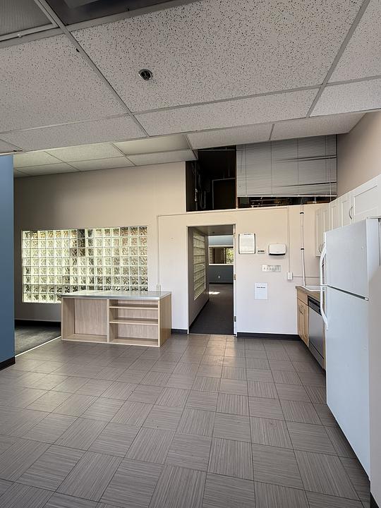 2 - 3683 West 4th Avenue, Vancouver, BC