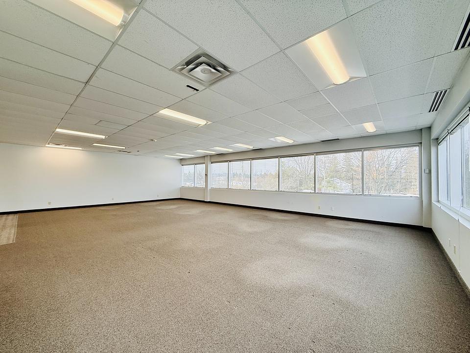 202 - 4043 Carling Avenue, Ottawa, ON