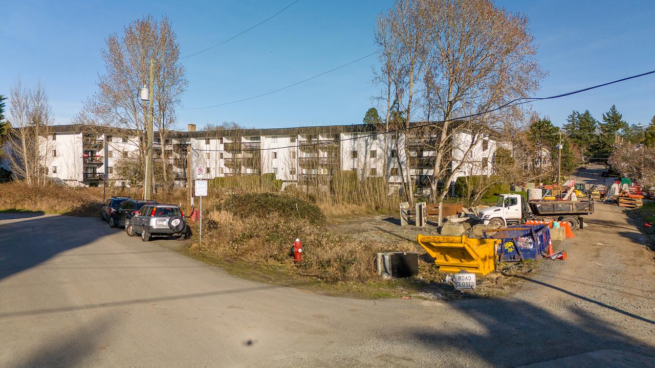1544 Christmas Avenue, Victoria, BC