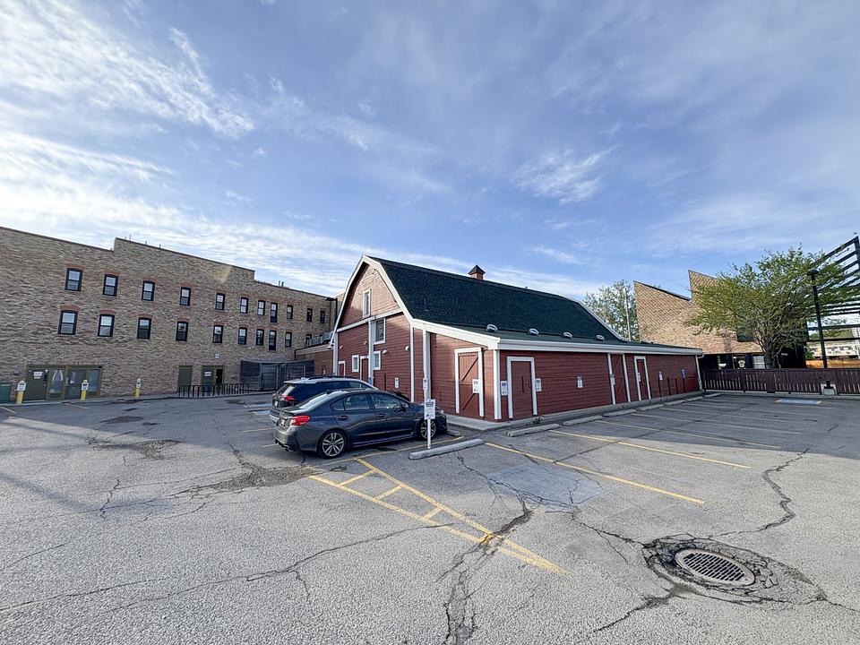 1130 10 Avenue Southeast, Calgary, AB