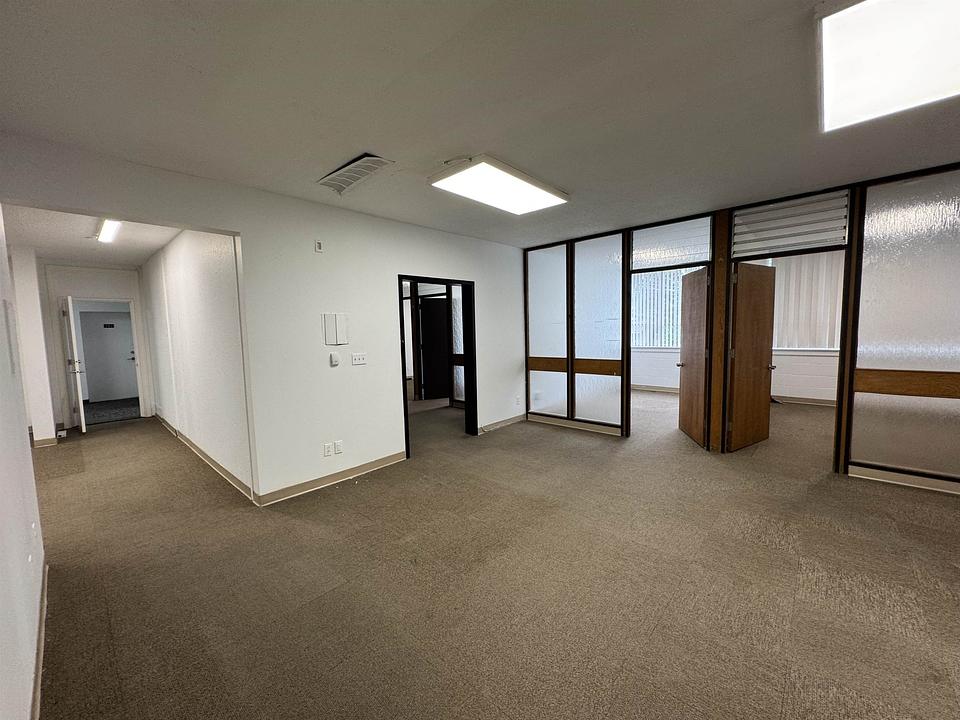 107 - 773 6th Street, New Westminster, BC