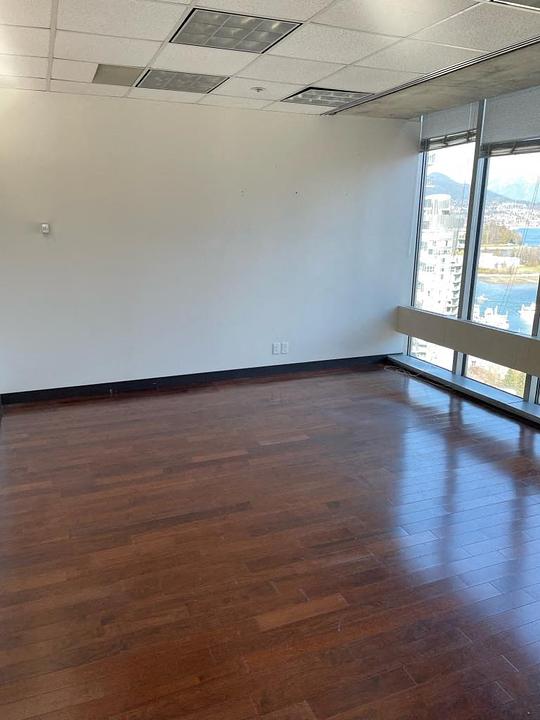 1590 - 1500 West Georgia Street, Vancouver, BC