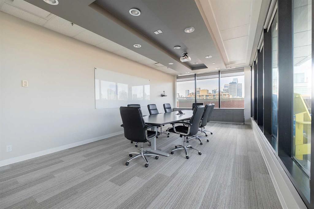 400 - 2207 4 Street Southwest, Calgary, AB