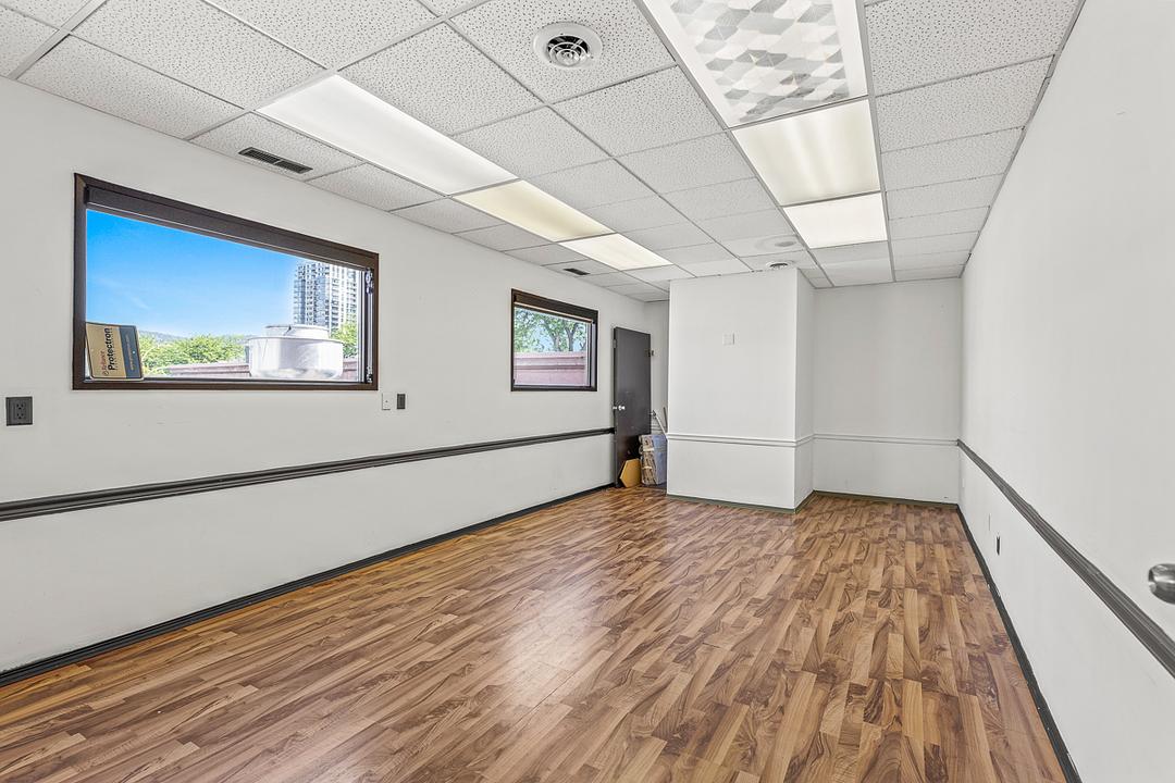 454 Leon Ave, Kelowna, BC