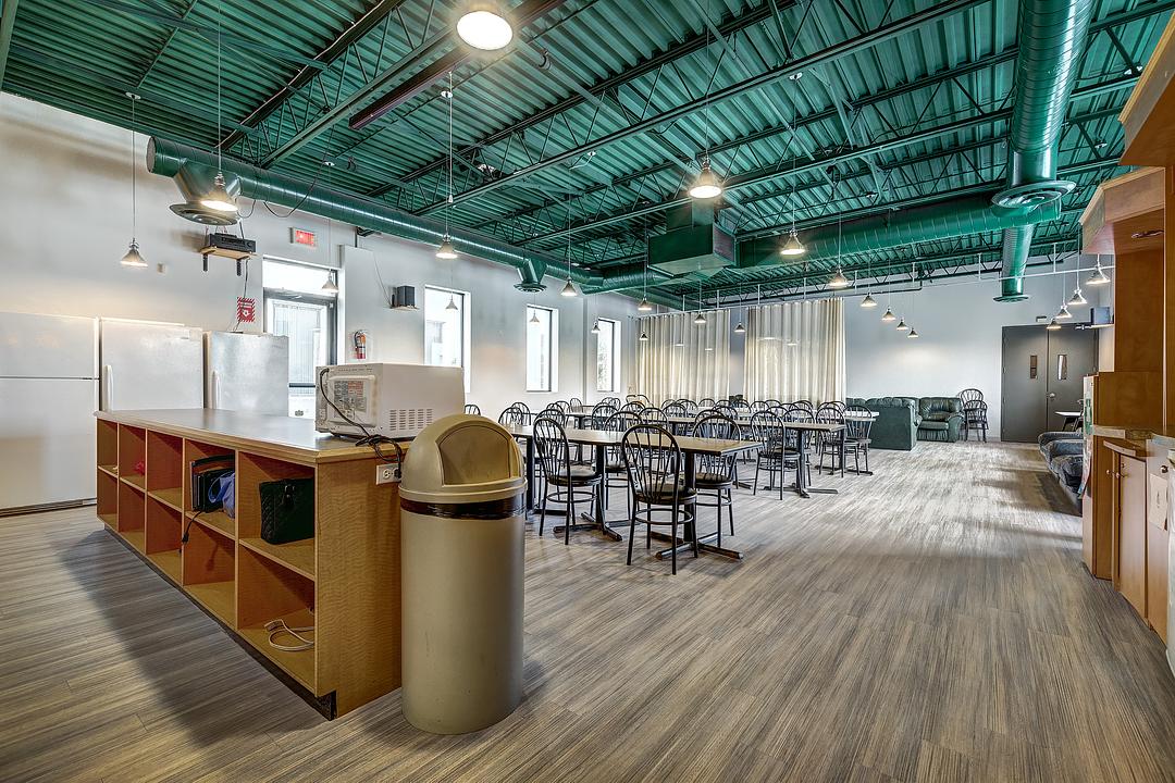 2nd floor - 3885 Boulevard Industriel, Laval, QC